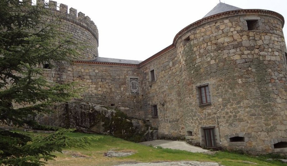 Castillo-Palacio de Magalia, Spain